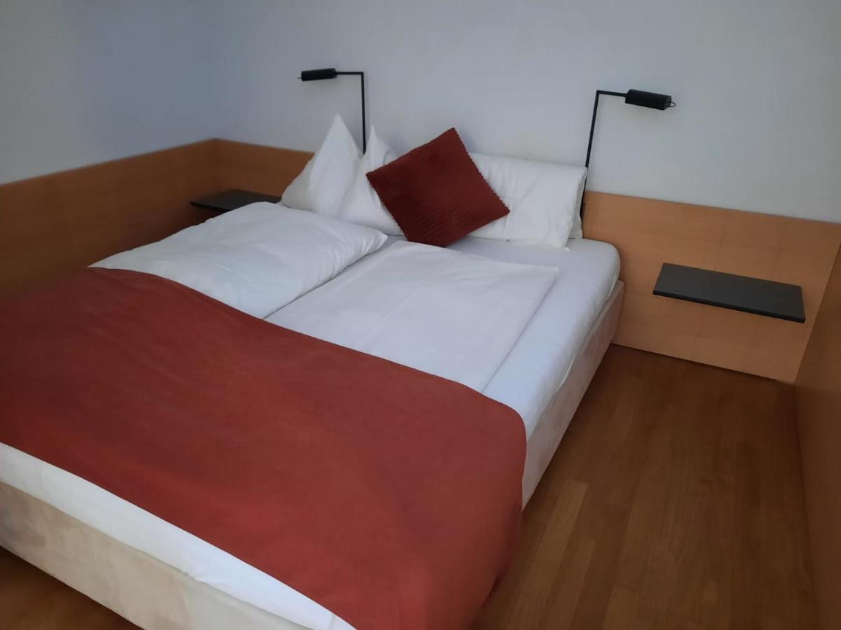 Hotel Krone Буокс Экстерьер фото
